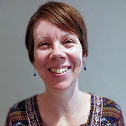 Amy Fox of Oasis Headshot
